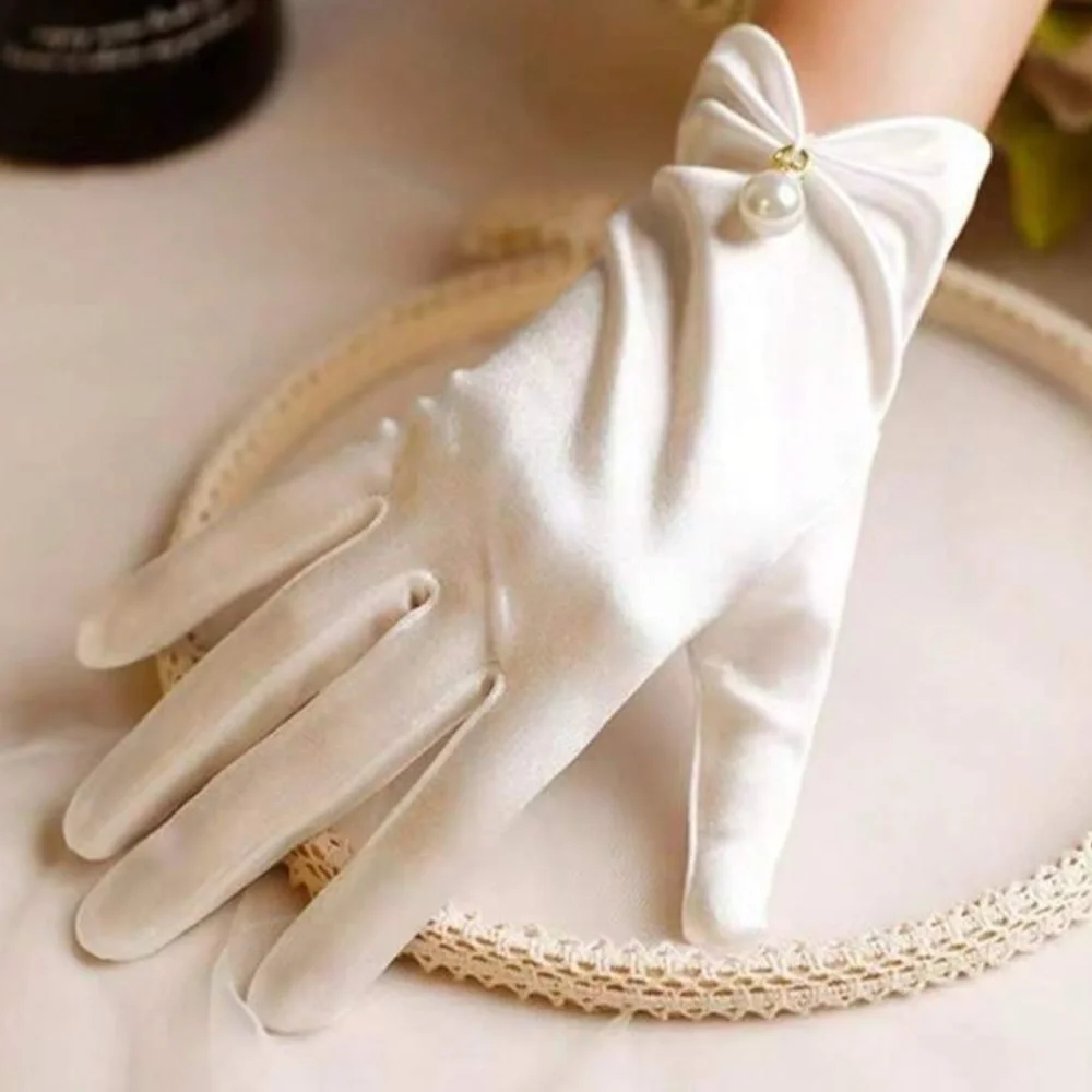 Satin pearl bride gloves